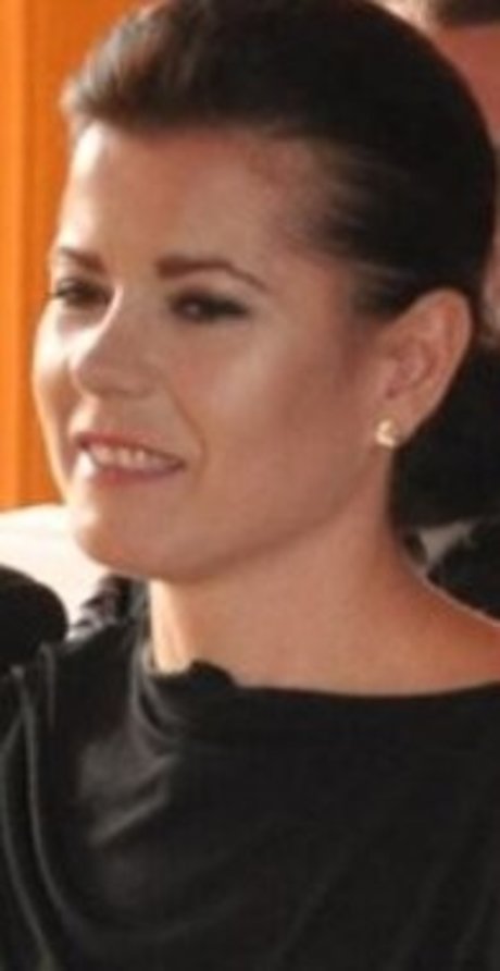 feet slave onlyfans art xxx gallery