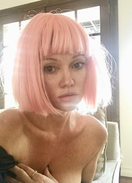 popular trans onlyfans sexy nude images