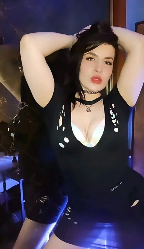 Kat Gunn star sexy image