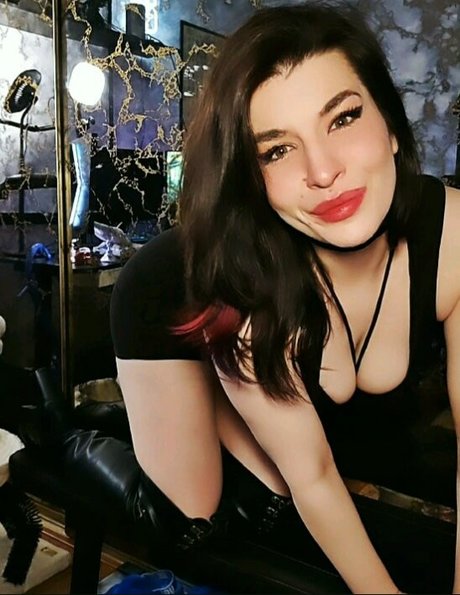 Kat Gunn top star gallery