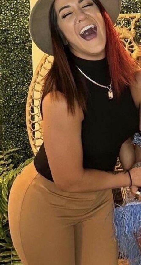 asian female onlyfans nude photo