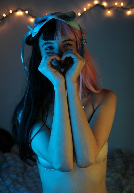 vivivoyage88 star hot pic