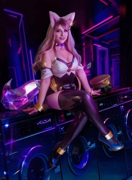 Renata Melo xxx model picture