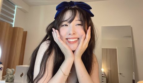 flexible onlyfans naked pics