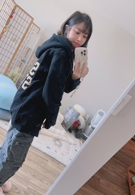 dutch onlyfans sexy nude images