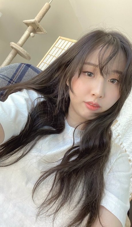 ebony shower onlyfans top pics