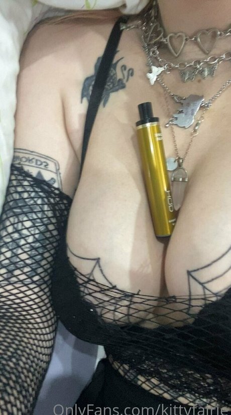 milf pregnant onlyfans hd image