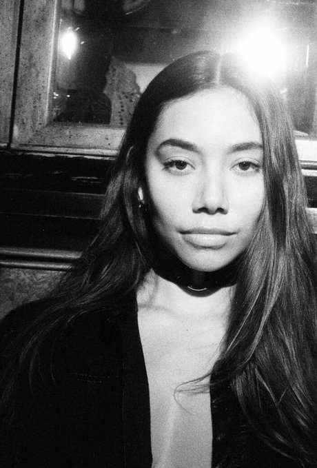 Desiree Flores model best gallery