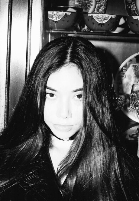 Desiree Flores pornstar beautiful archive