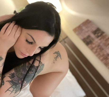 Alicia Costello porn actress pictures