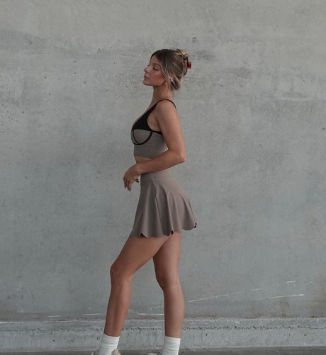 latina anal onlyfans adult pictures