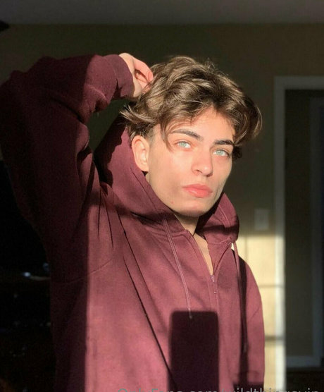 beautiful face onlyfans xxx images