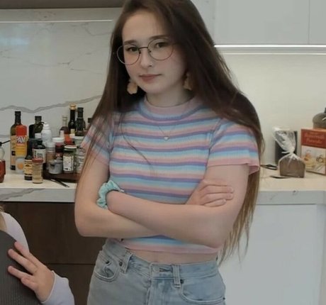 busty redhead onlyfans nude pictures