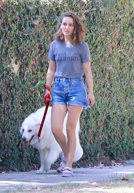 blonde princess onlyfans top images