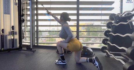 pink hair onlyfans hot images