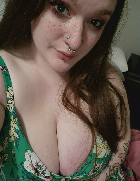 kiiinkygoddess top actress img