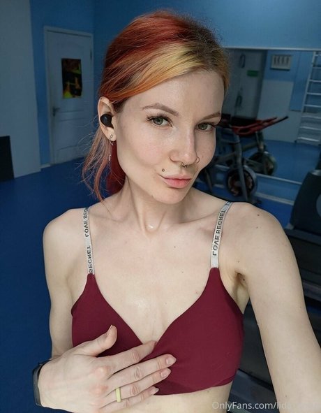 lida bond hd pornstar image