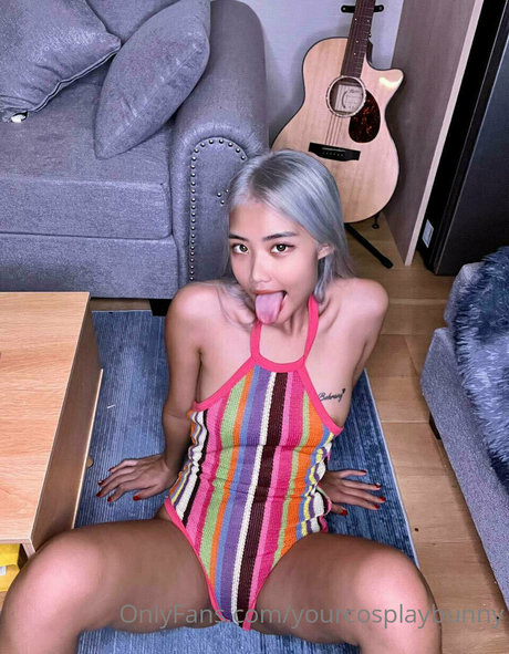 blondasian model nice photo