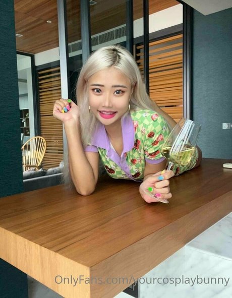 blondasian art actress image