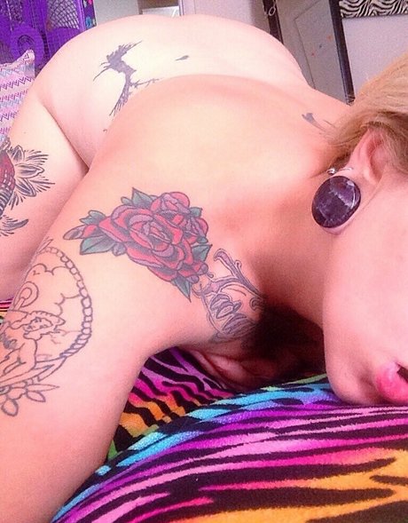 inkedshyvixen sexy actress photo