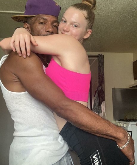 Unc Snowbunny pornstar xxx pics