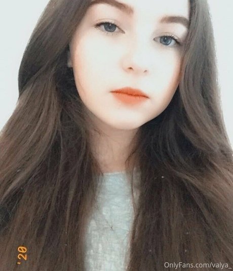 valya_ free pornstar pictures