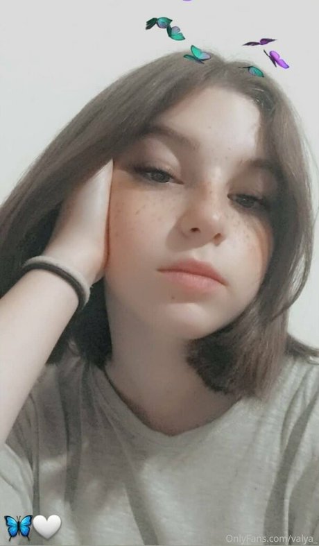 valya_ pornstar perfect images