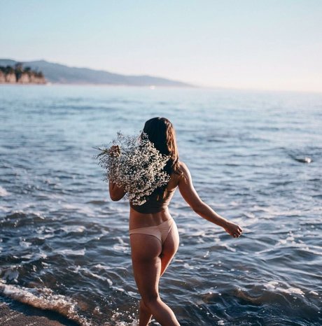 Maxxine Dupri star adult galleries