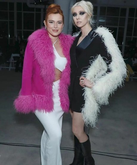 pool fuck onlyfans art porn archive