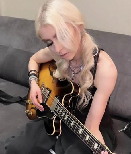 skinny model onlyfans hot porn images