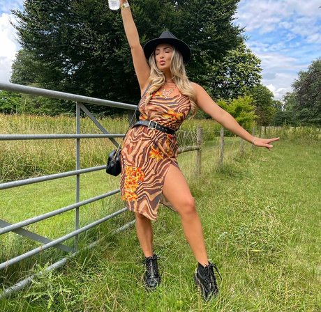 ebony midget onlyfans free xxx img