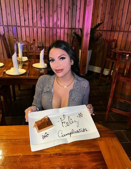 candyw1 naked pornstar photos