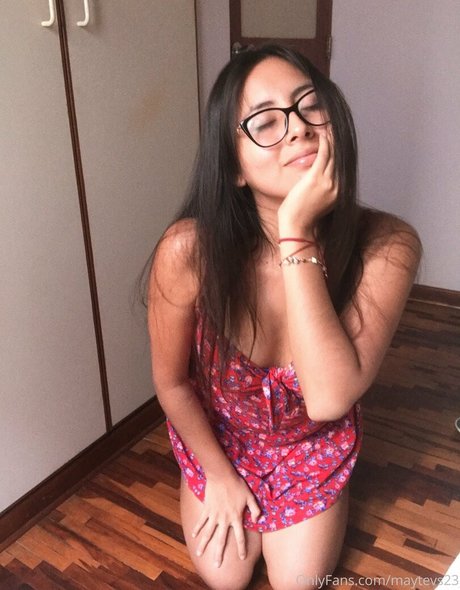 naughtylatinagirl model sex images