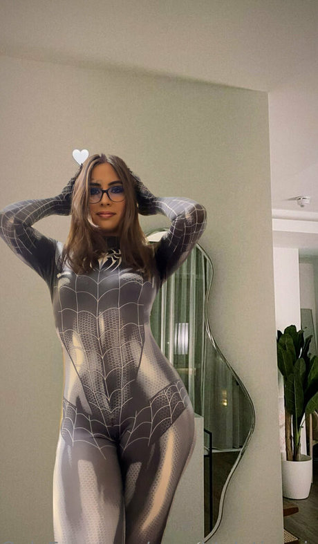 naughtylatinagirl model perfect pics