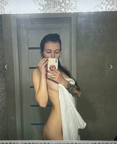 darina cat model adult pictures