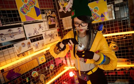 young onlyfans beautiful image