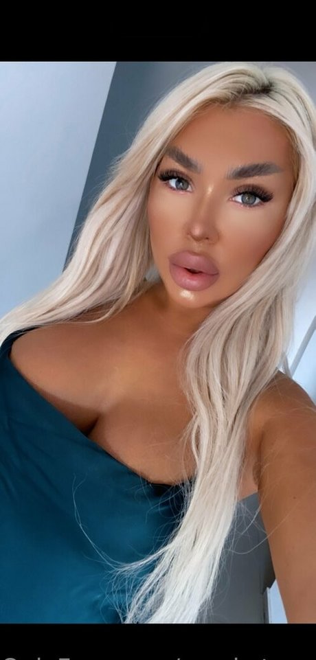 sarahstonnee nice model images