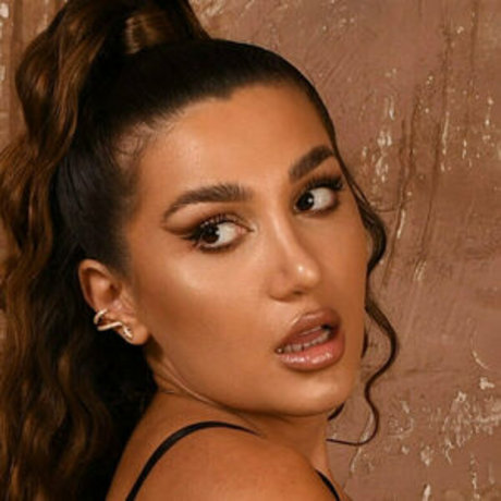 sarahstonnee pornstar free photos