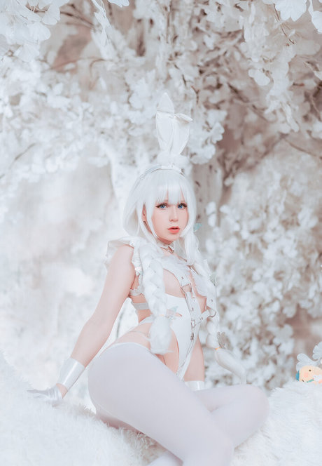 Hackee chan exclusive model photos