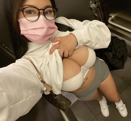 laurenjasmine sexy actress image