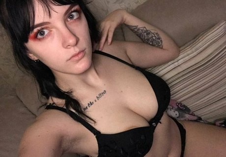 nice ass onlyfans free naked pic