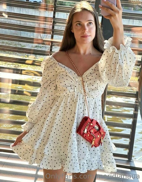 meridianaua model pornographic image