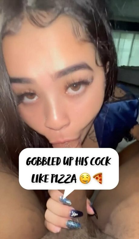 kisssingcousins star archive