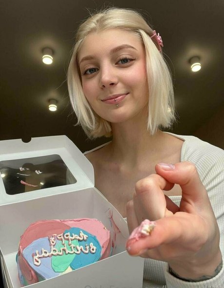 Lit1le Kitty_ top pornstar gallery