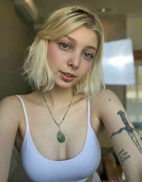 Lit1le Kitty_ star hot picture