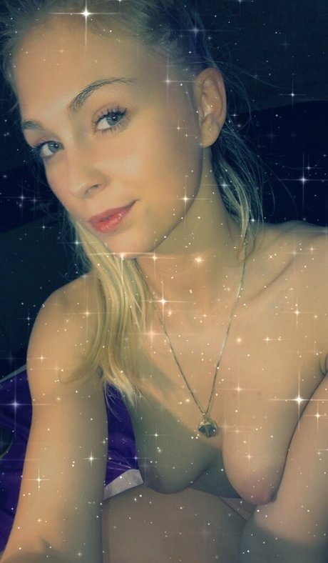 siswet19 model nudes galleries