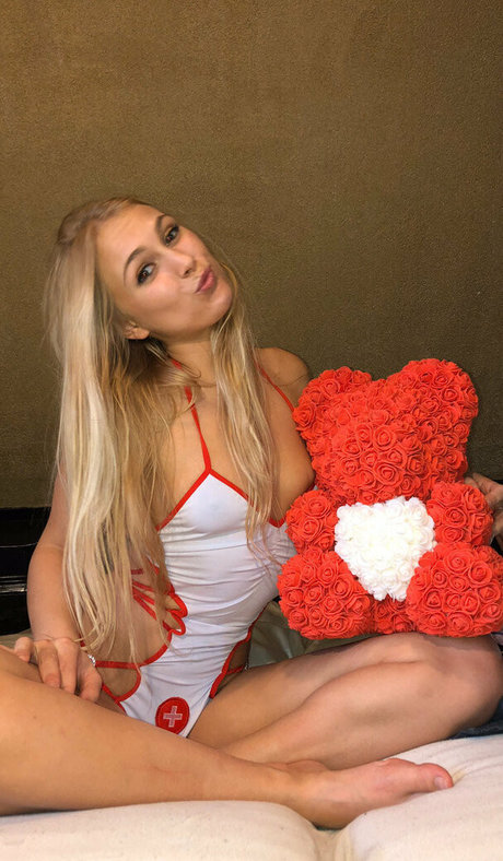 siswet19 nude pornstar galleries