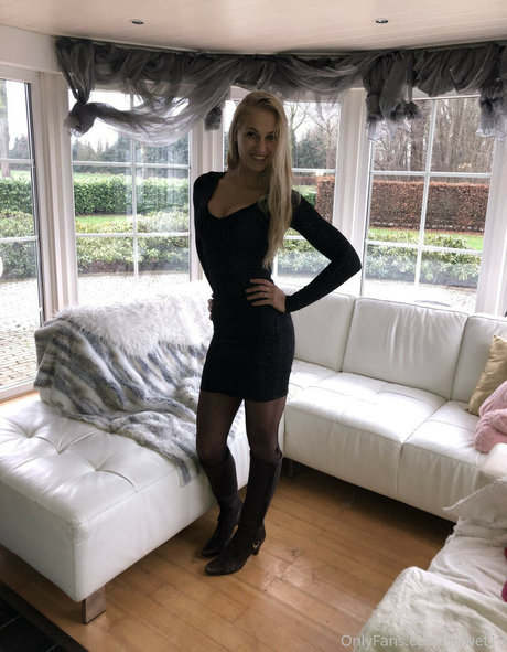 siswet19 high quality star image