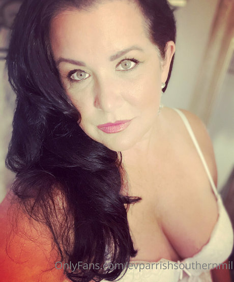 mature squirt onlyfans perfect image