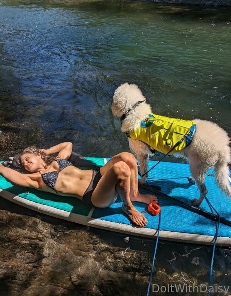 doitwithdaisy nude star photo